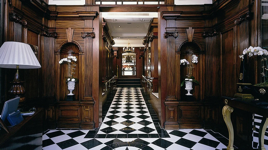hallway showing wood panelling detail @ Hotel 41 London