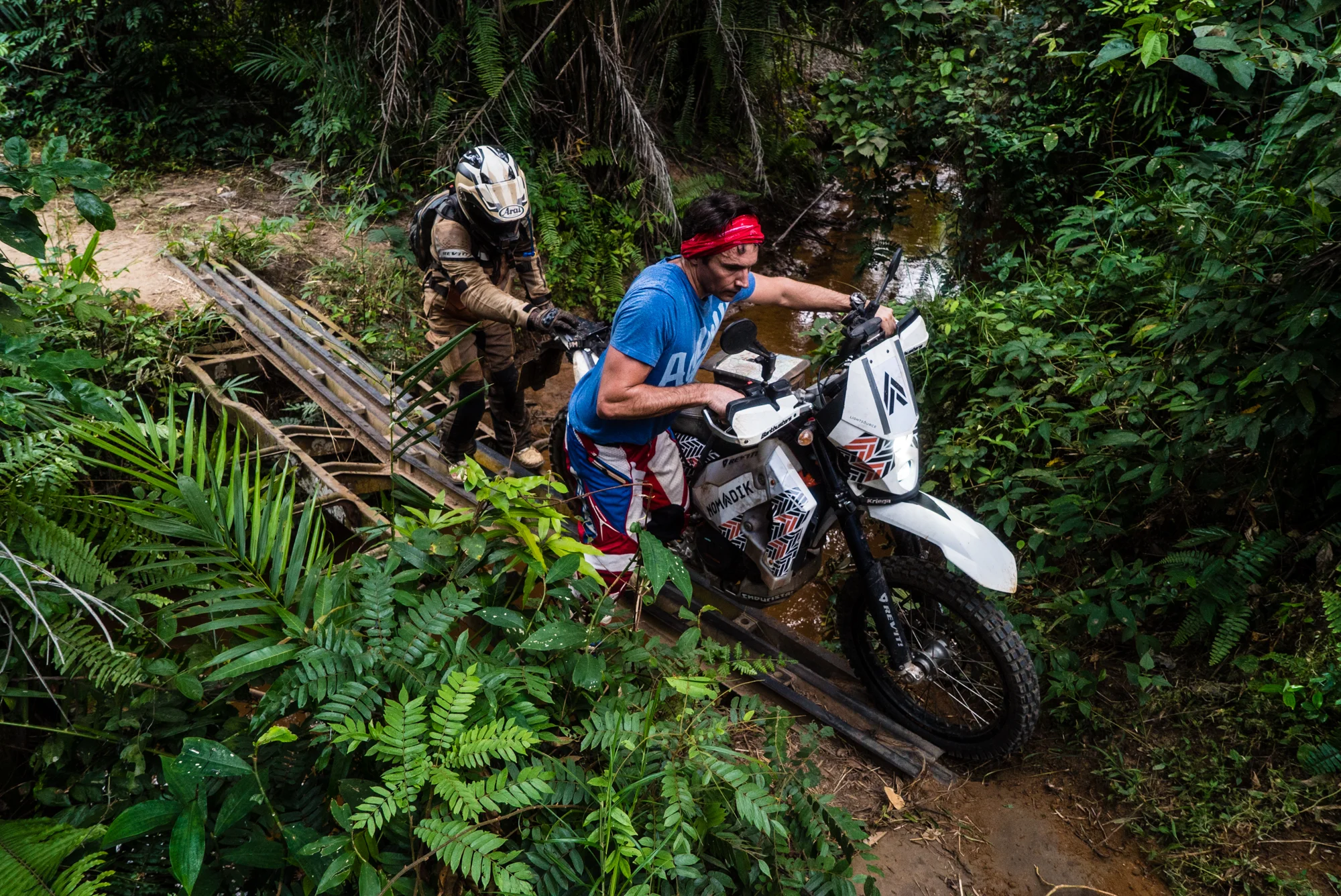 We took a day to just go riding without the bags with Frank and that was amazing. Single track and sand riding along the Congo to Zongo Falls. It was a great day out. 