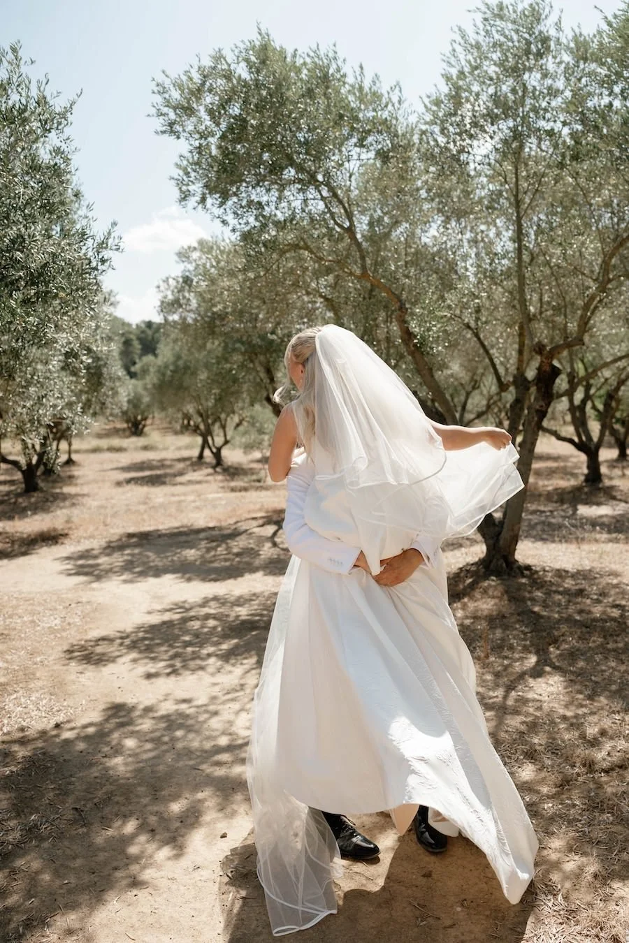 Romantic-Château-Wedding-South-of-France-Destination-Wedding-Photographer-Ellen-and-Ethan-07204.jpg