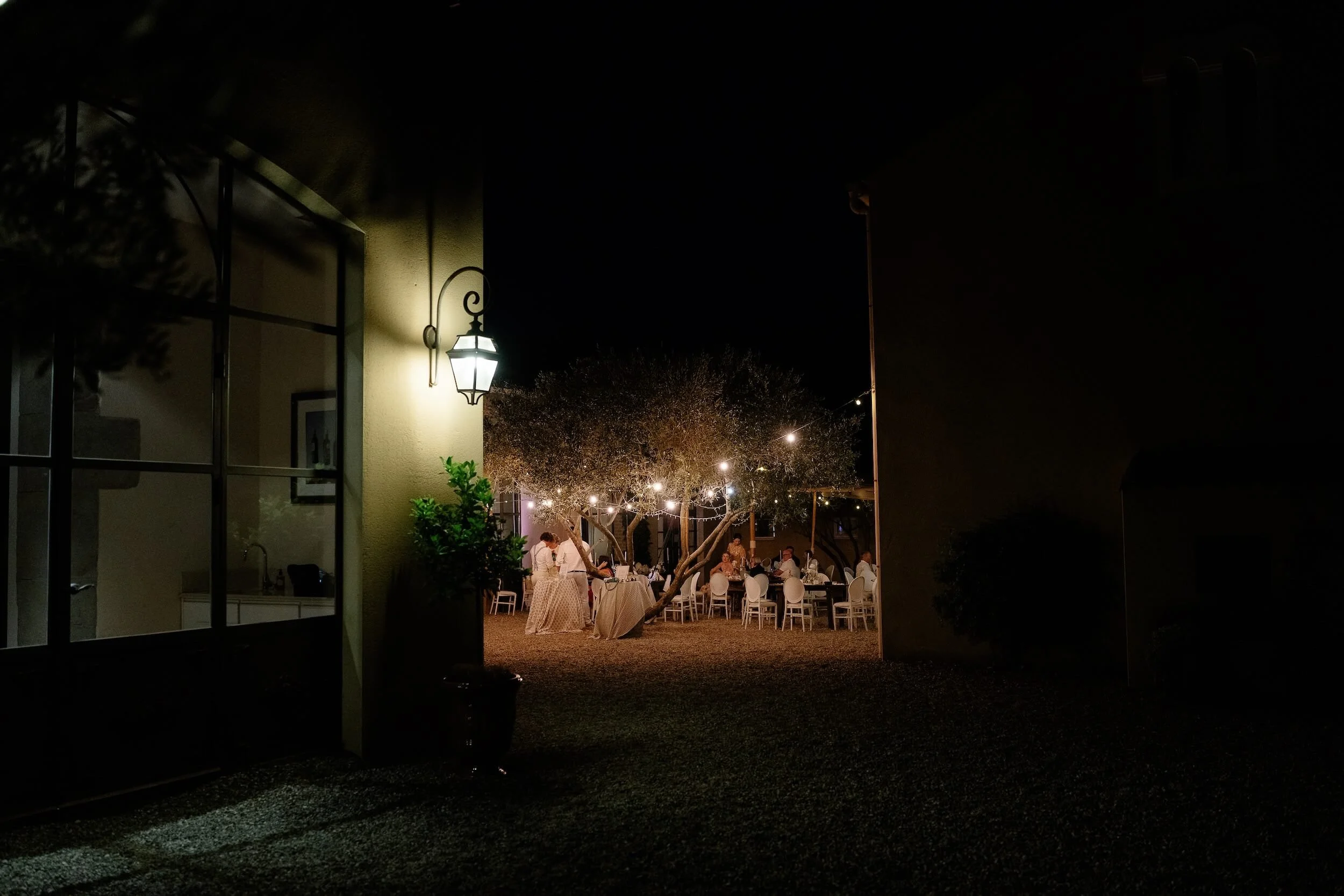 Romantic-Château-Wedding-South-of-France-Destination-Wedding-Photographer-Ellen-and-Ethan-09341.jpg