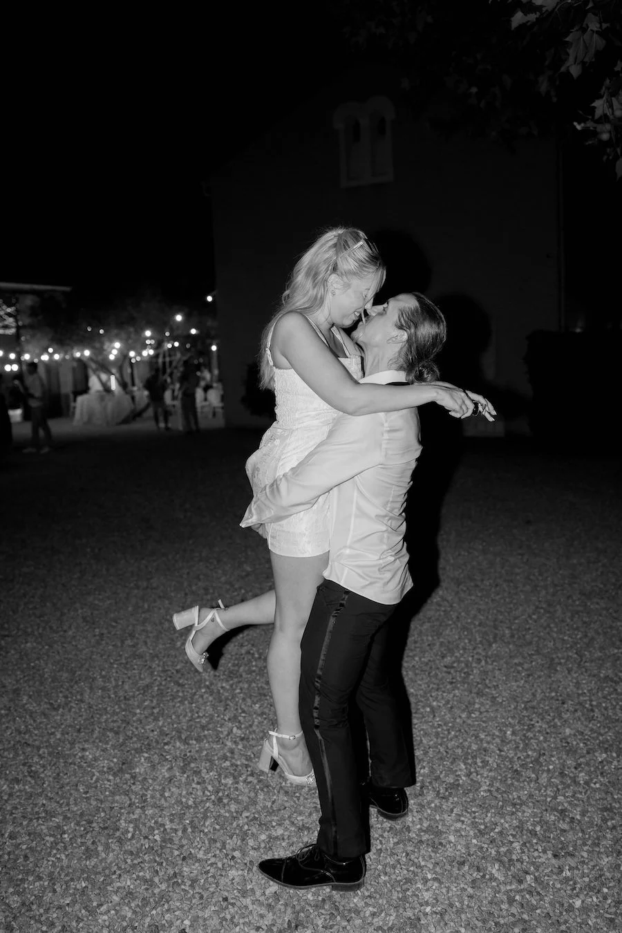 Romantic-Château-Wedding-South-of-France-Destination-Wedding-Photographer-Ellen-and-Ethan-09565_Hfm.jpg