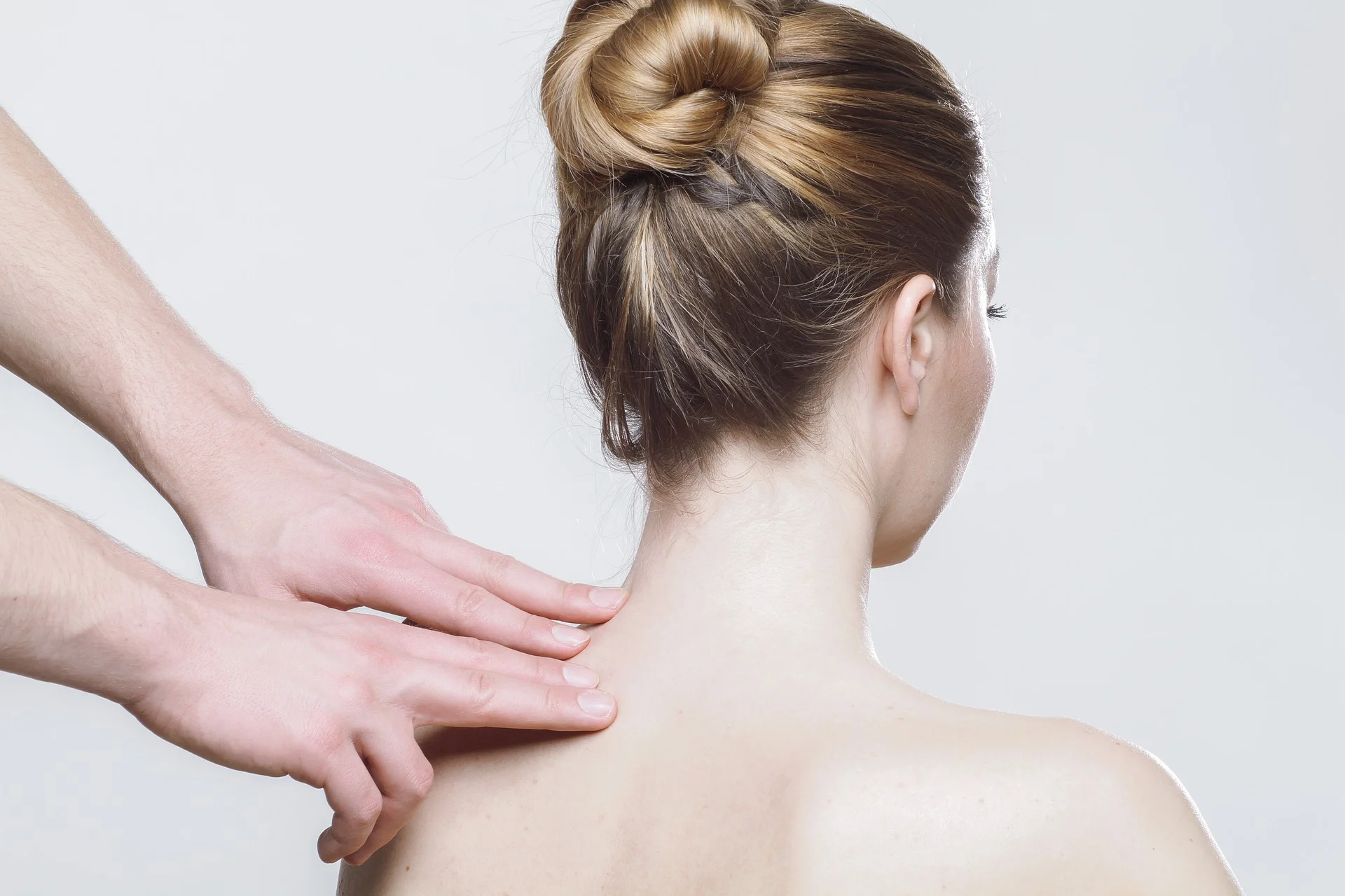 Which Bodyworker? Remedial Massage Therapy vs. Physiotherapy vs. Osteopathy vs. Chiropractic: Explained