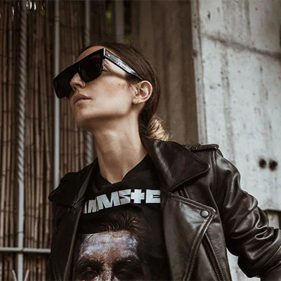 Ilenia rocks our Proteus sunglasses