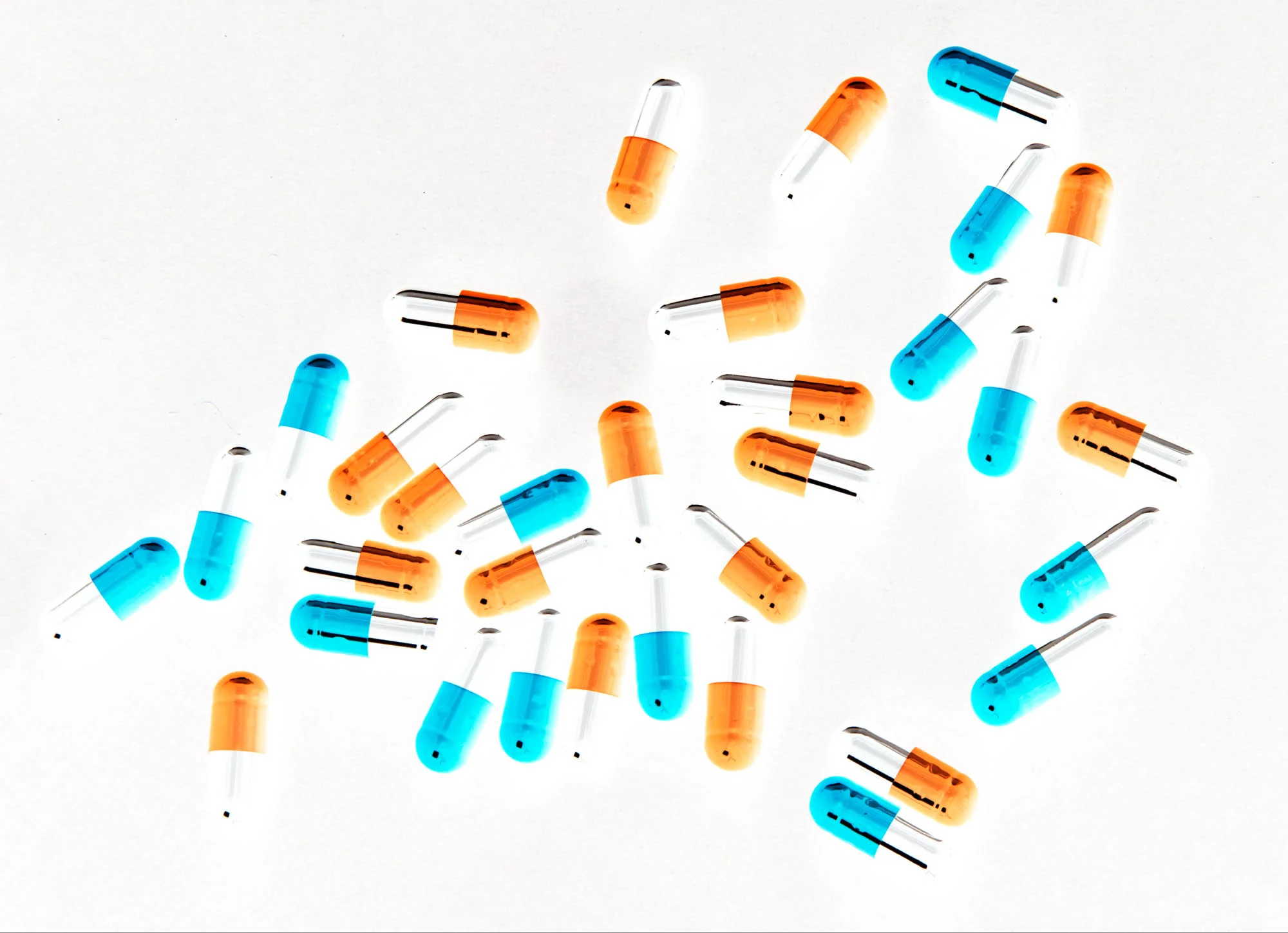 invert-pillsBW.jpg