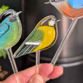 handful-glass-bird-plant-friends.png
