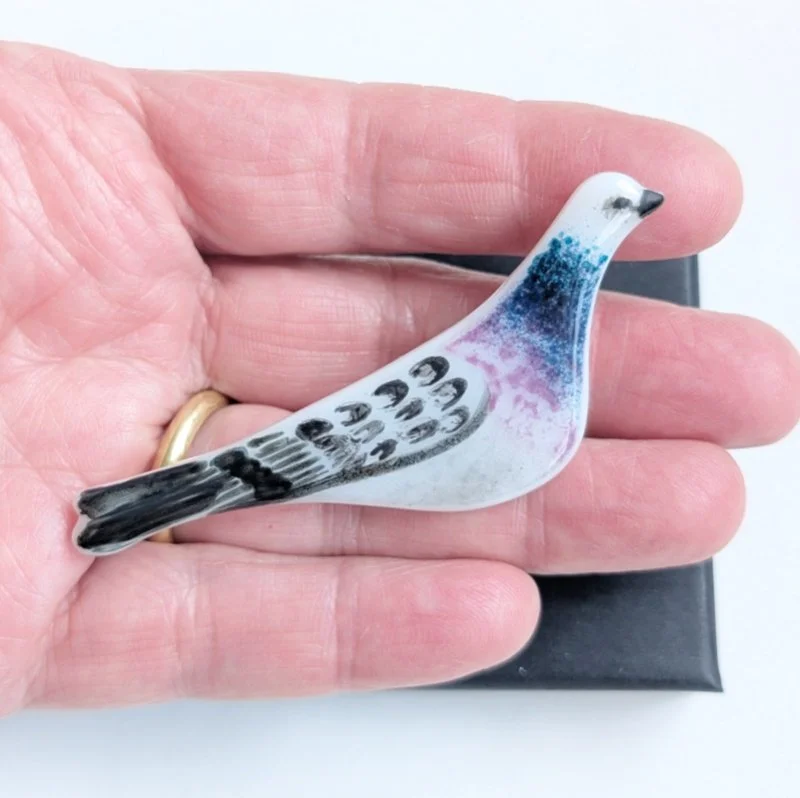 Pigeon brooch