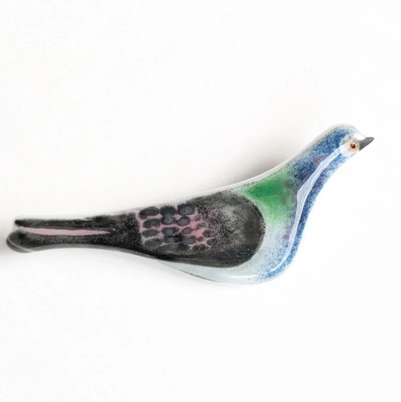 Pigeon brooch
