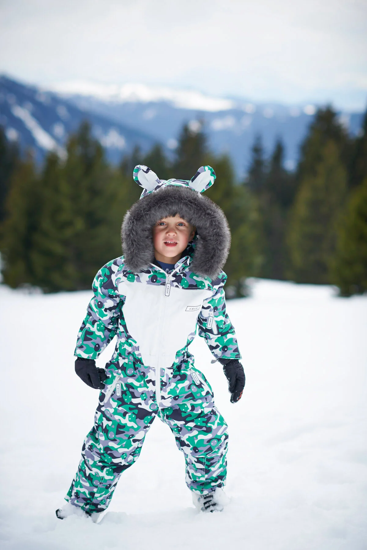 Social ski clubs could help your child fall in love with skiing.