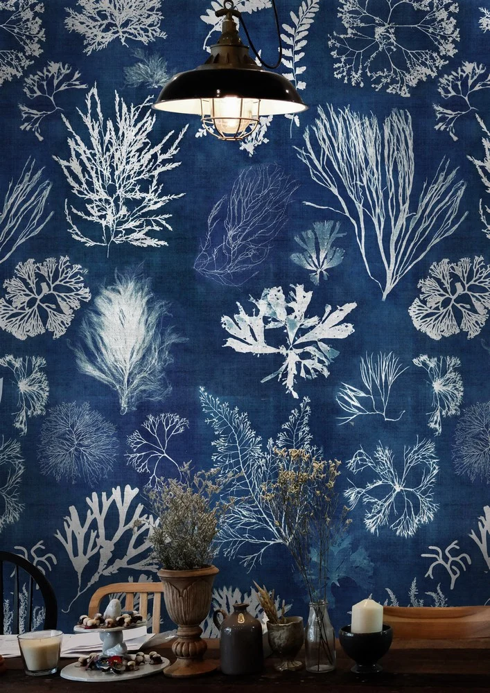 Algae wallpaper in navy