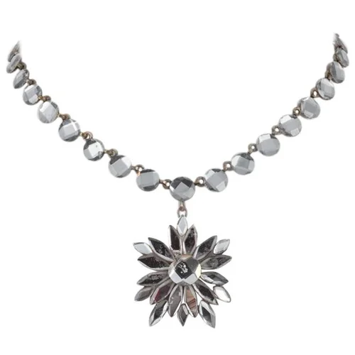 Antique Victorian Vauxhall glass necklace with detachable pendant, 1850s