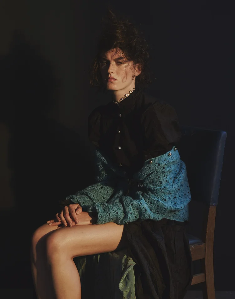 Metal Magazine - Chambre Noir - November 2017