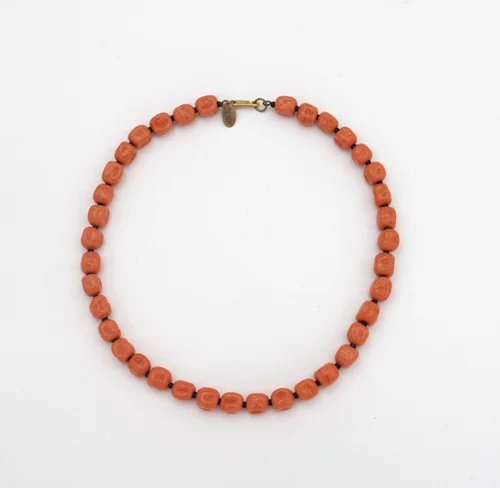 Miriam Haskell - Faux Coral choker necklace