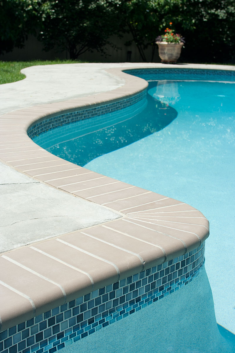 New Jersey pool tile renovation