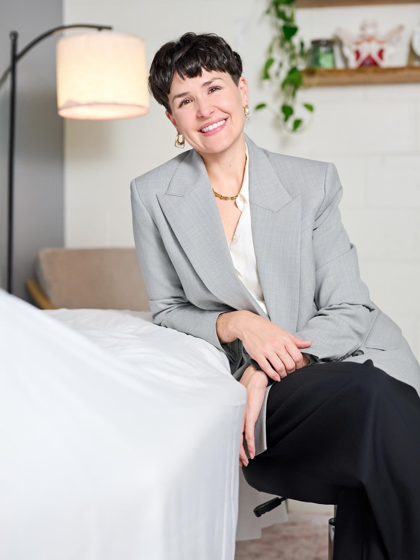 This is The Good Movement | Pelvic Health &amp; Wellness 🤍🩶💗

A space for individualized, informed care, intentional movement, and support through every stage of life.

So grateful for the opportunity to serve humans in the Twin Cities. I love wha