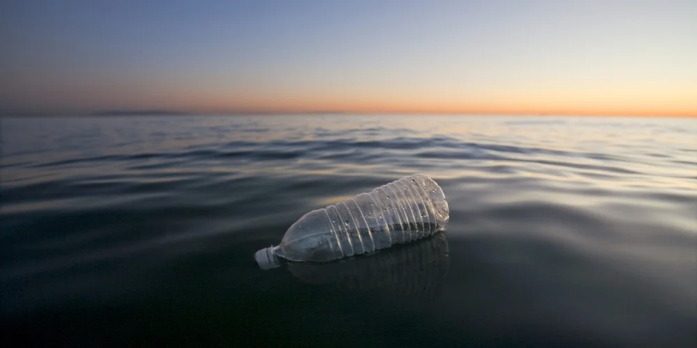 o-WATER-BOTTLE-TRASH-facebook.jpg