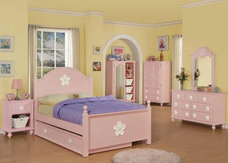 Pink Finish/White Flower Bedroom Set