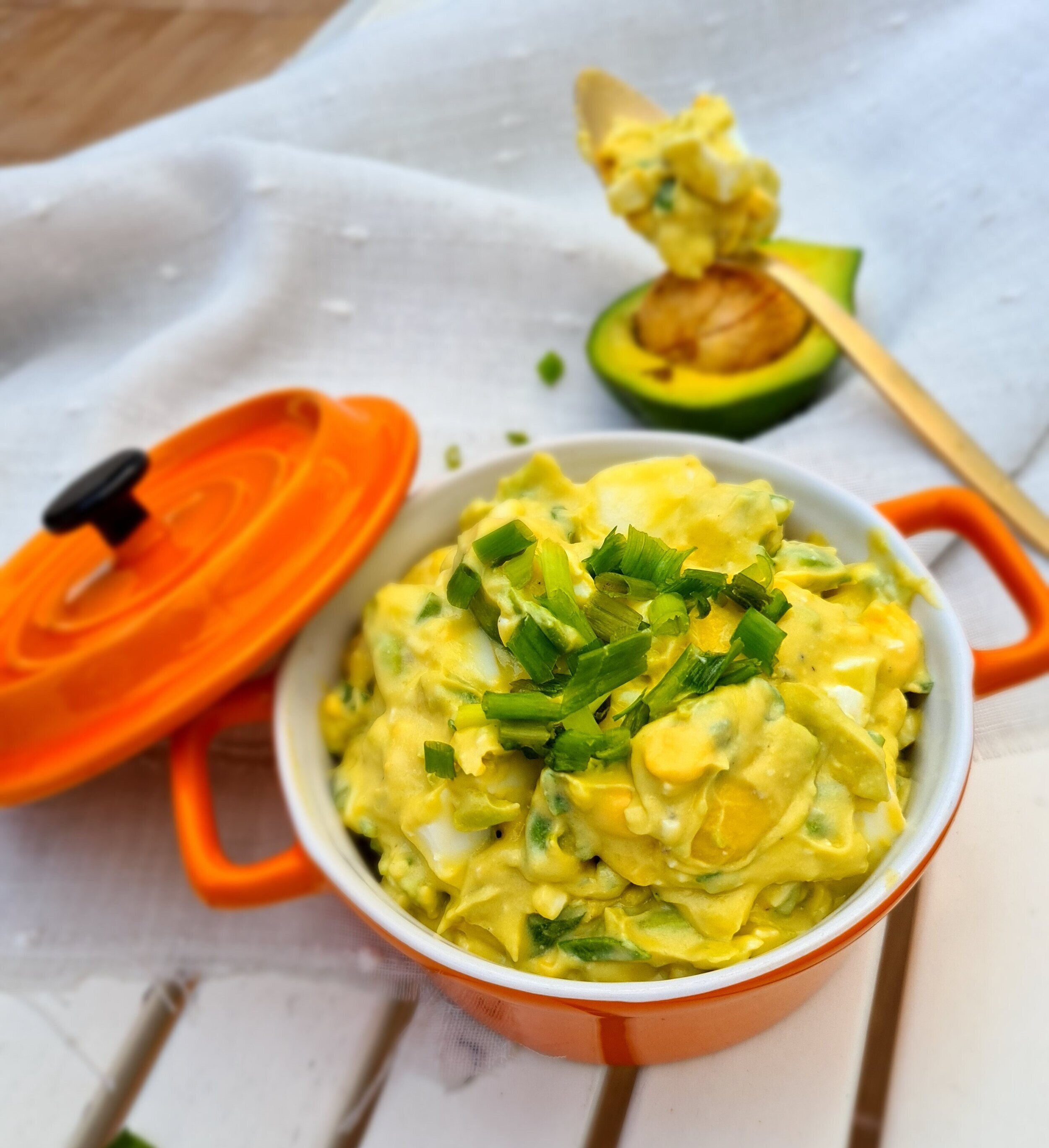 Receta para toda la familia: Ensalada de aguacate y huevo