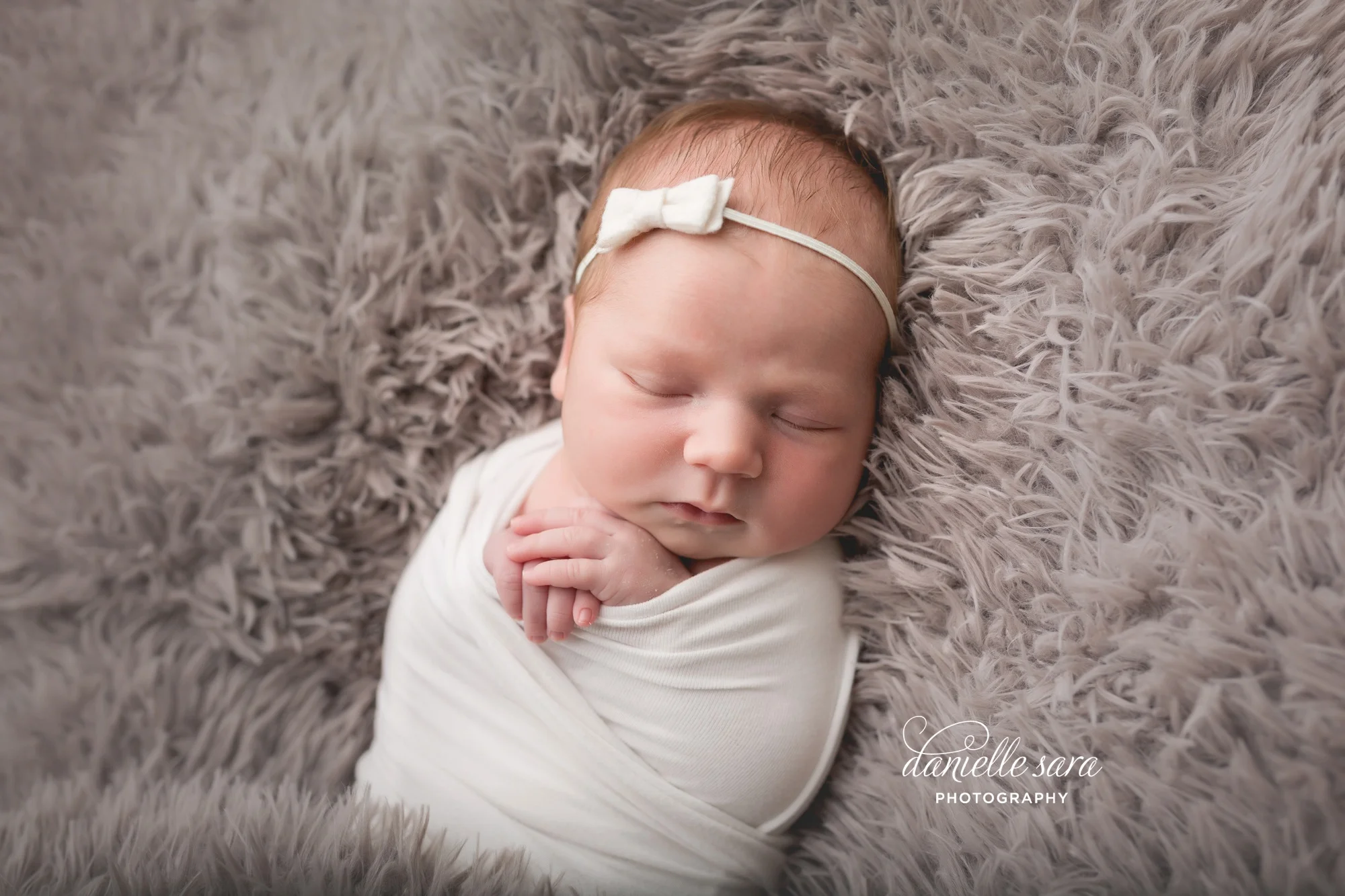 babysfirstyear_0002.jpg
