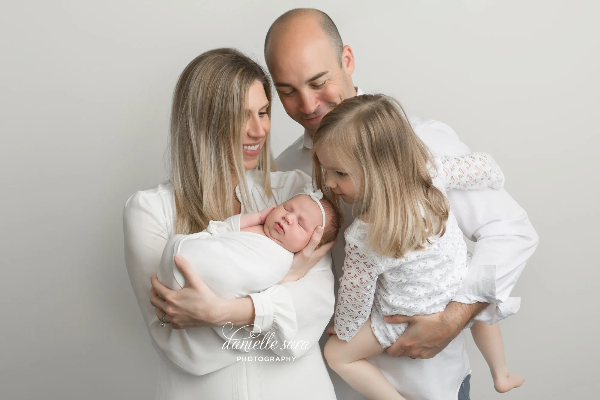 bestNewbornphotographymaryland_0004.jpg