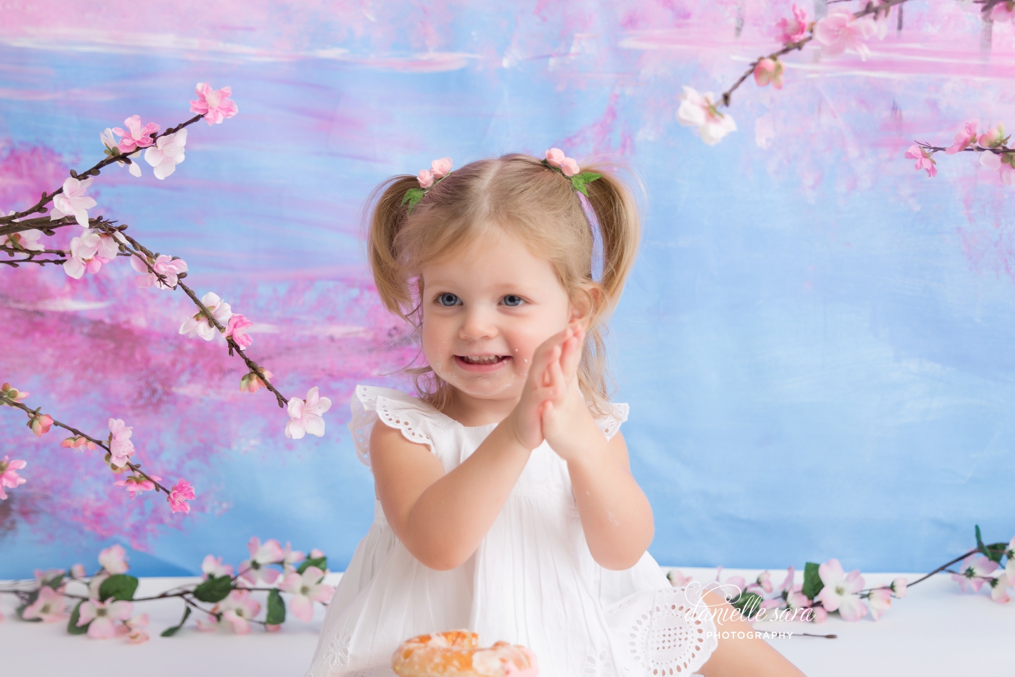 handpaintedcherryblossombackdrop_0013(pp_w899_h599).jpg
