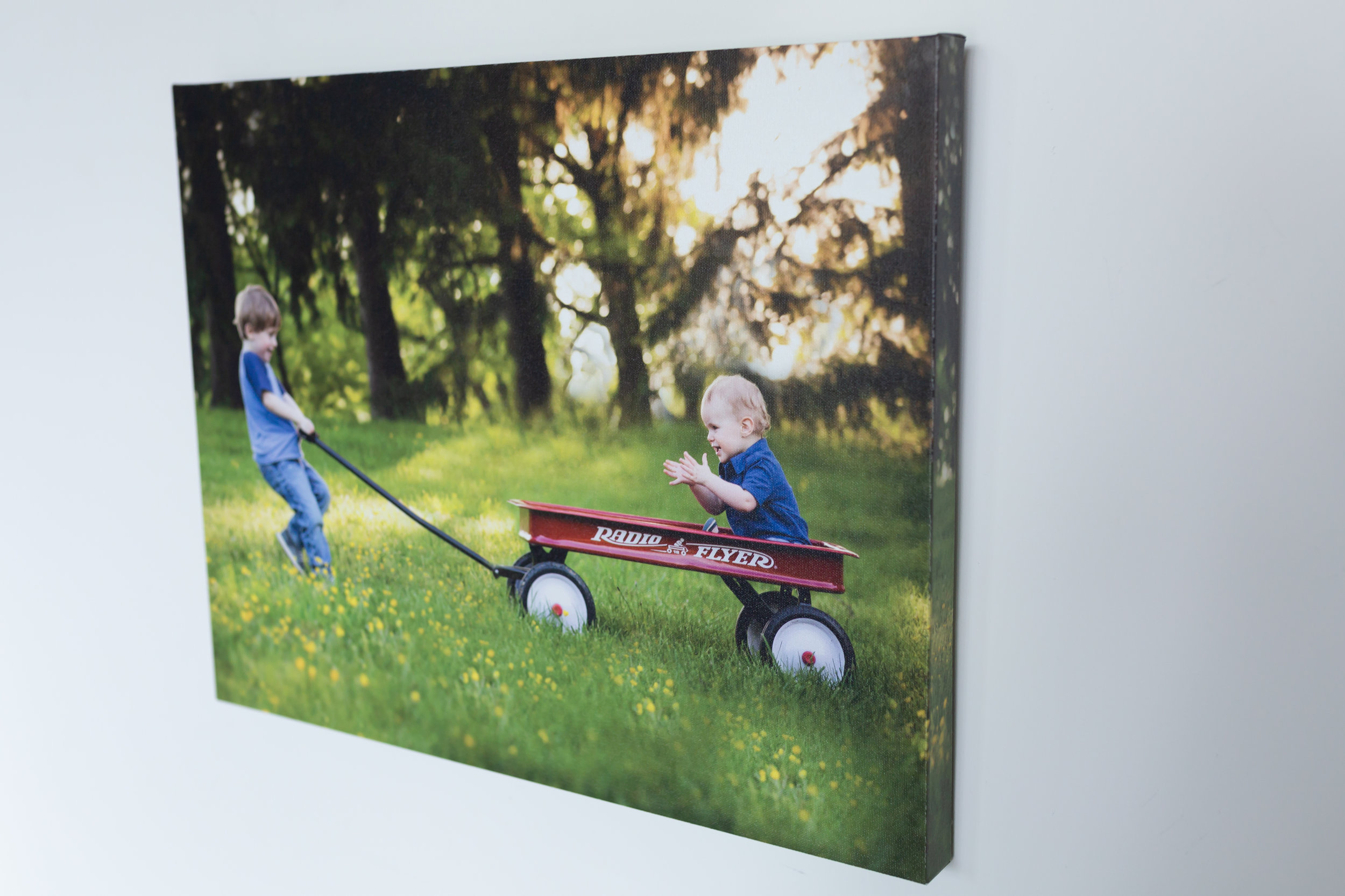 Canvas_outdoorfamily-3.jpg