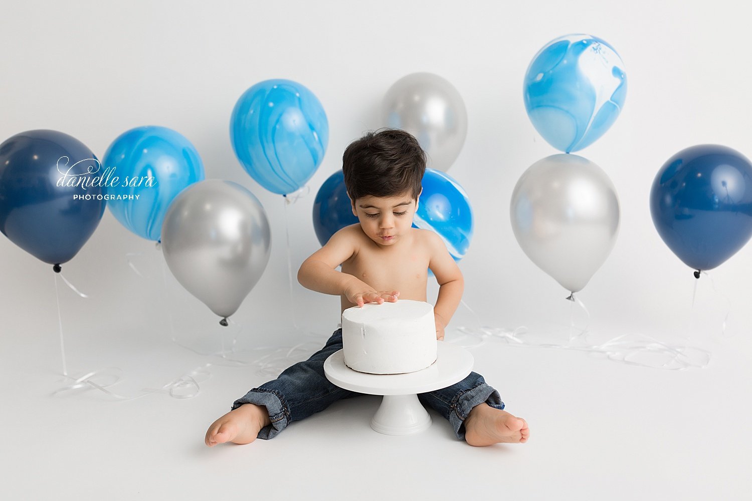 rockville-maryland-baby-cake-smash-photographer_0004.jpg