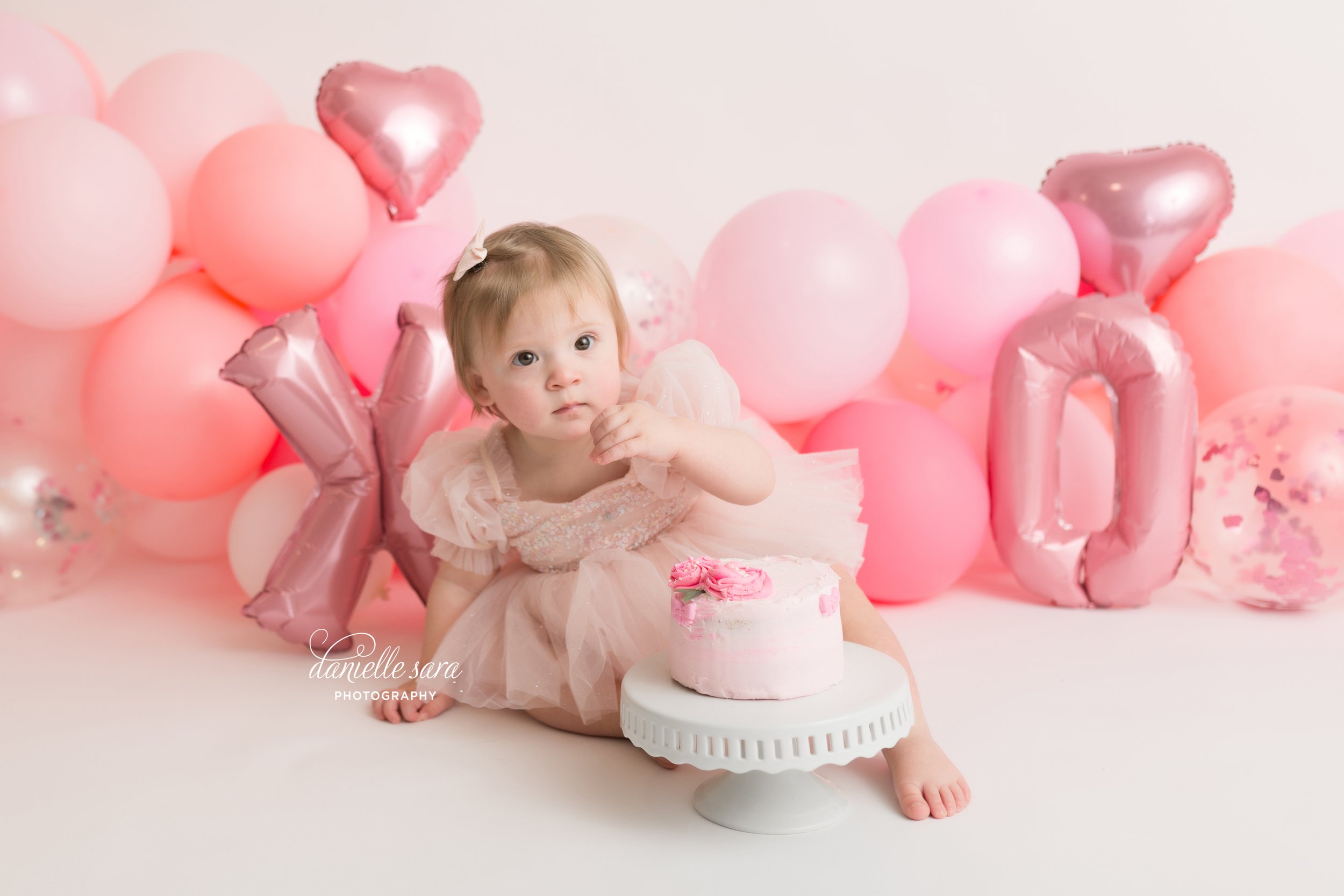 Valentines Rockville Cake Smash Photography.jpg