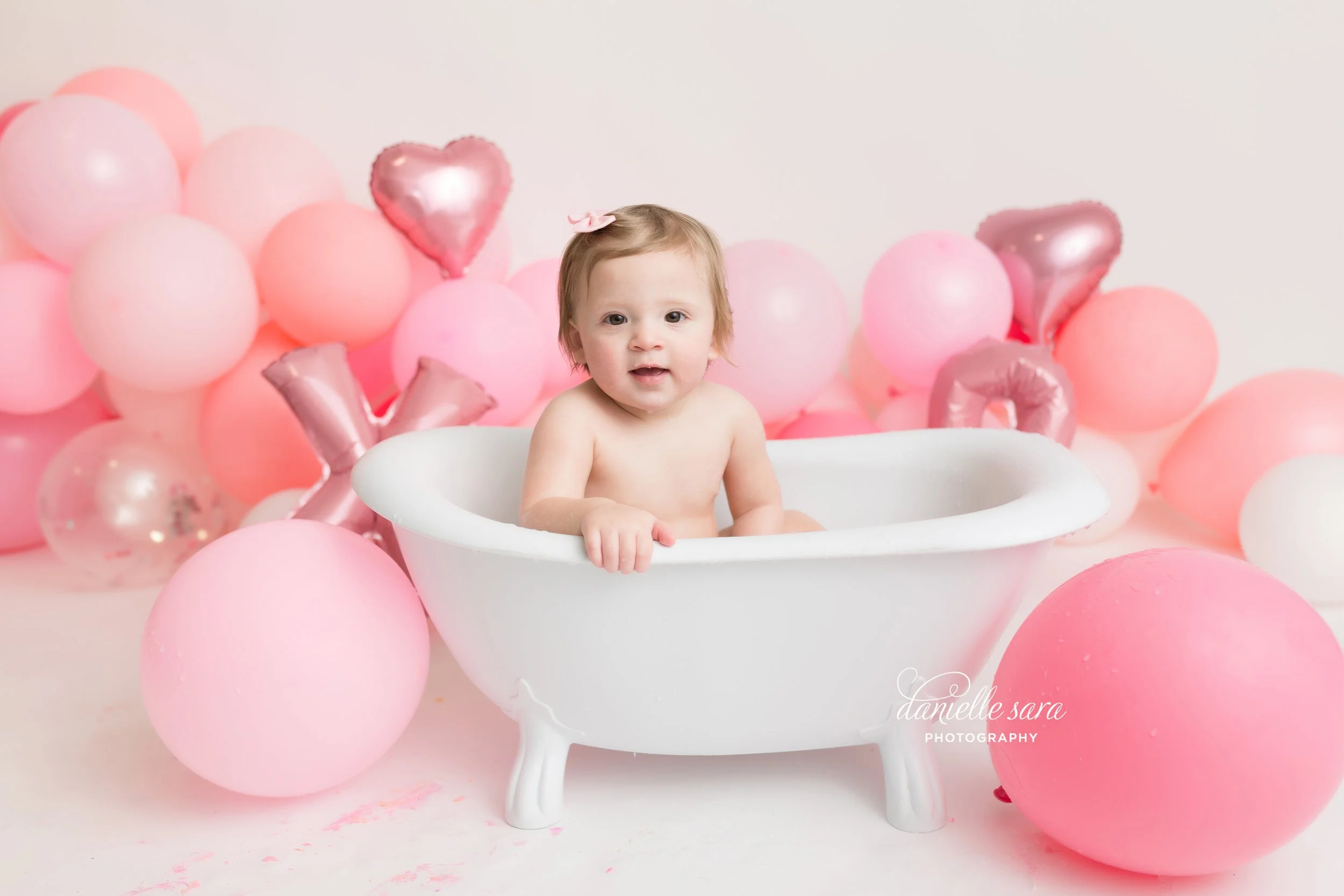 Valentines Rockville Cake Smash Photography.jpg