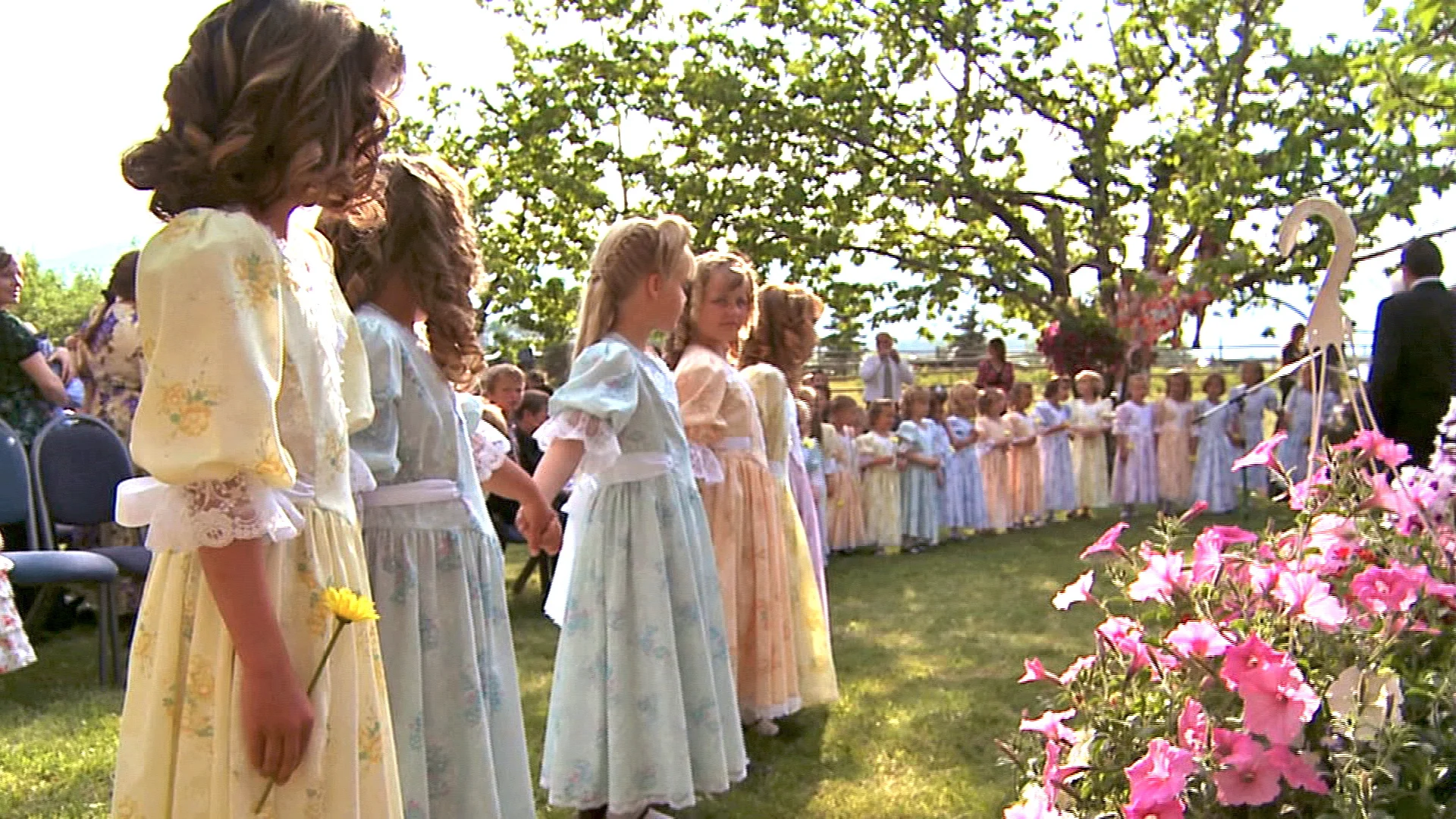 Winston's daughters and nieces serve as flower girls for the latest Bountiful wedding.