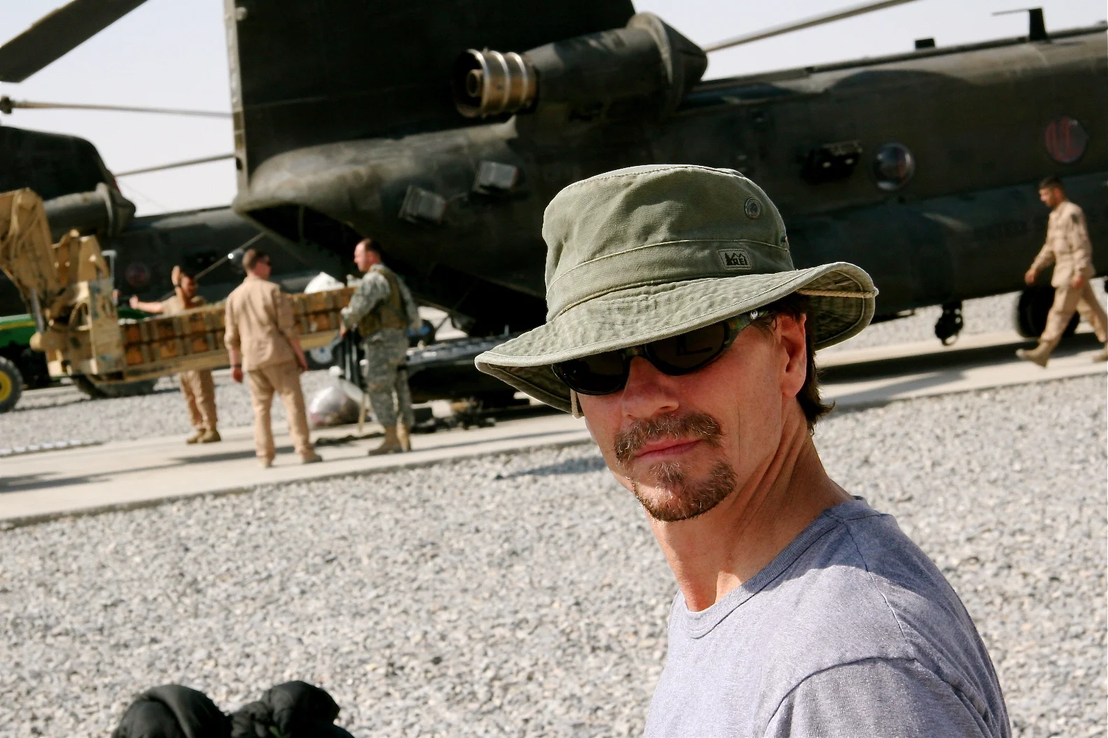 The Hoggard crew prepares to board the CH-47 Chinook that will take them from Kandahar to Firebase Cobra.