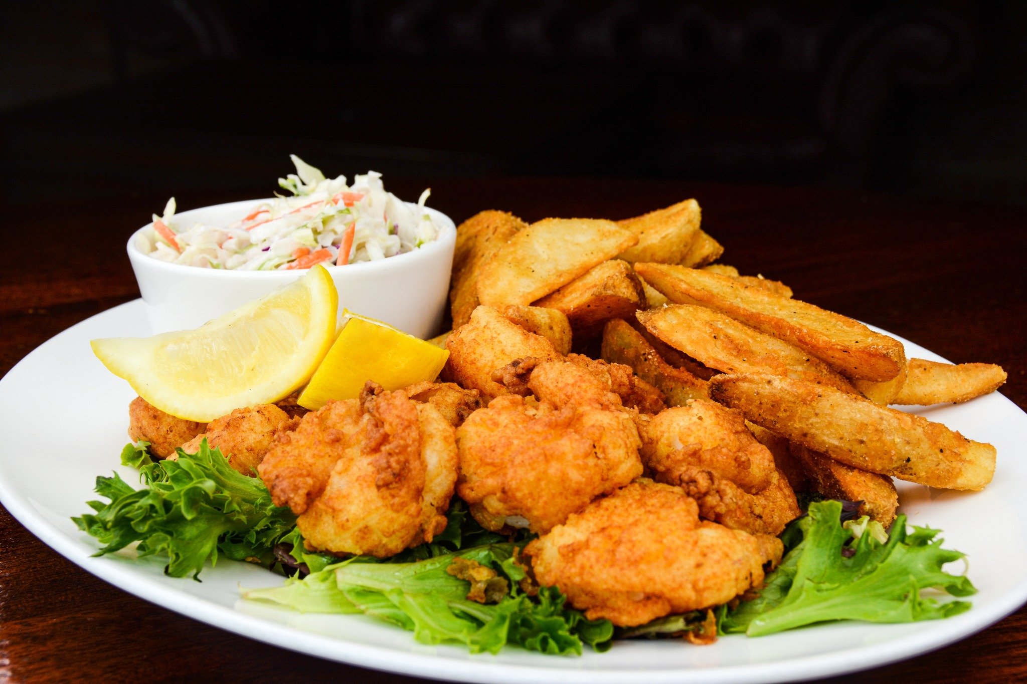🍤 Treat yourself to a coastal classic with our Calabash Fried Shrimp Platter! Crispy fried shrimp, paired with tangy slaw and your favorite side dish. It's the ultimate seafood experience! 🌊 

#madboarnc #wallacenc #exit385 #FriedShrimp #CoastalEat