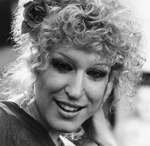 Bette-Midler-1970s.jpg