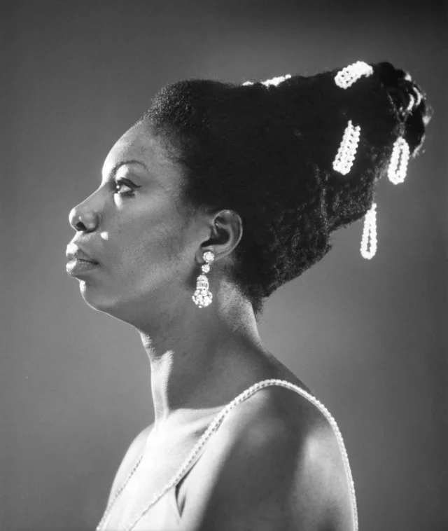 nina-simone-silhouette-1968-640x758.jpg