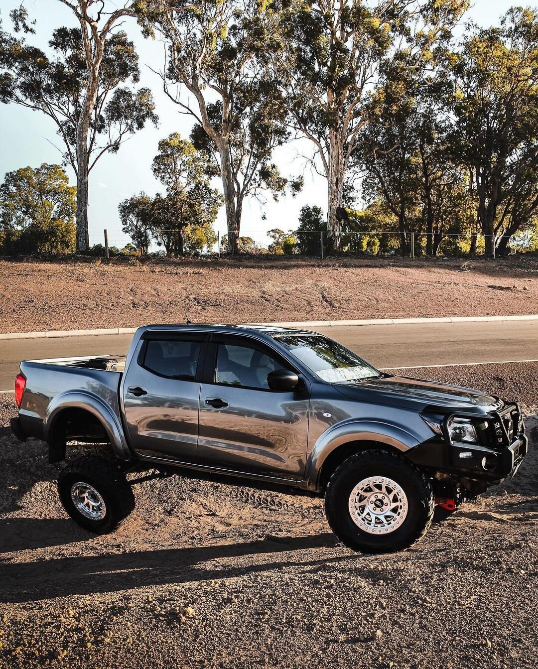 Check out this Nisssan Navarra rocking a set of Dirty Life Wheels! The combination of the sleek design of the truck with the rugged look of the wheels is a match made in heaven. Shoutout to @jonathonault and @boston_np300 for sharing these photos! 

