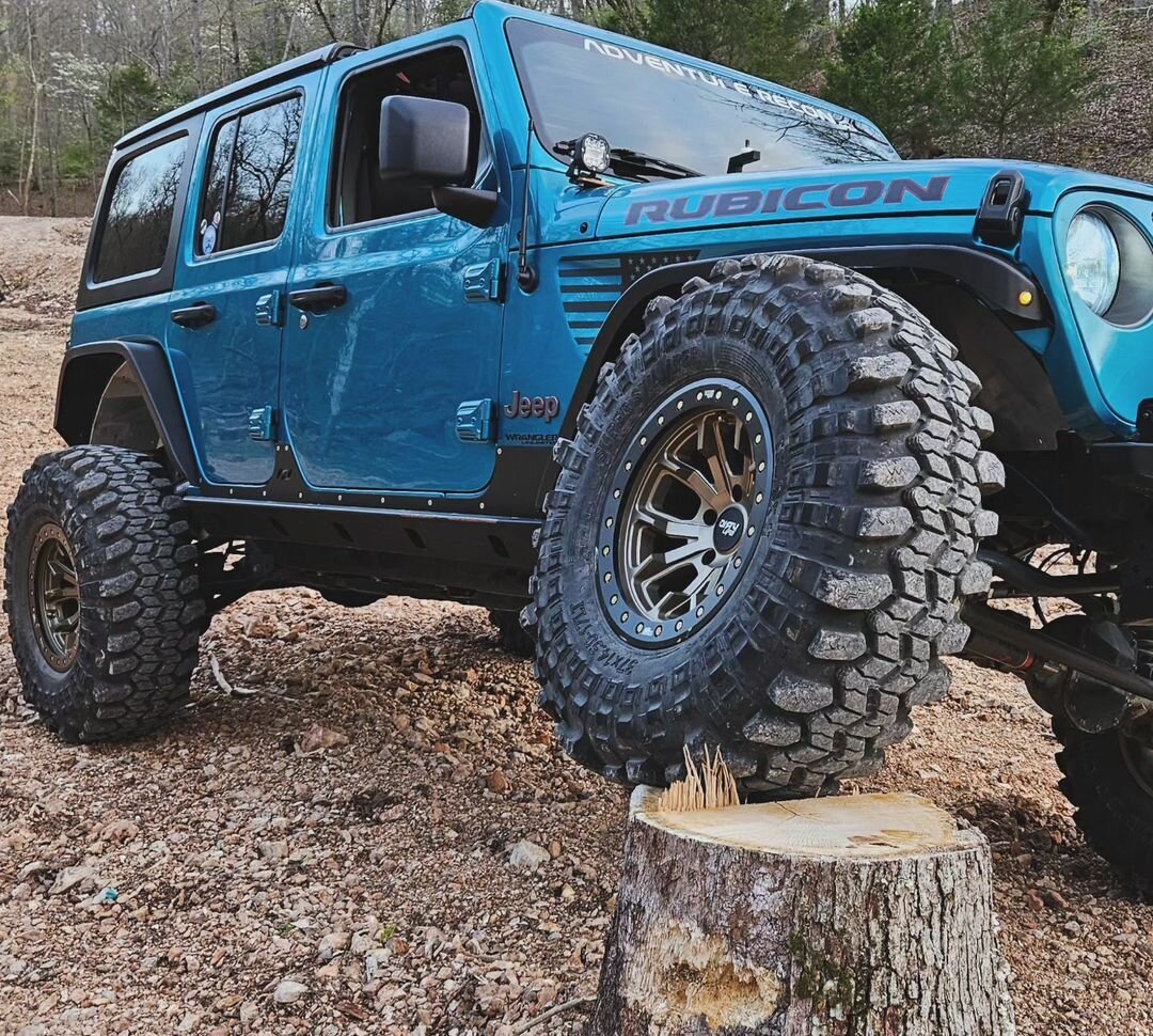 Flexin' on a Sunday! Another day, another opportunity to go off-roading! Keep grinding! 💪🏼🔥 #repost @d_sparks00

#dirtylifewheels #dirtyliferacewheels #teamdlrw #dlrw #offroad #offroad4x4 #4x4 #wheels #wheelsforsale #wheelsandtires #offroading #ad