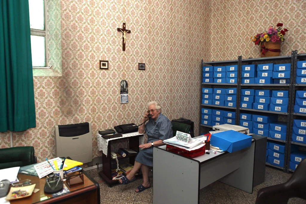 SR CARMEN colour photograph , 24"× 36" , 2009