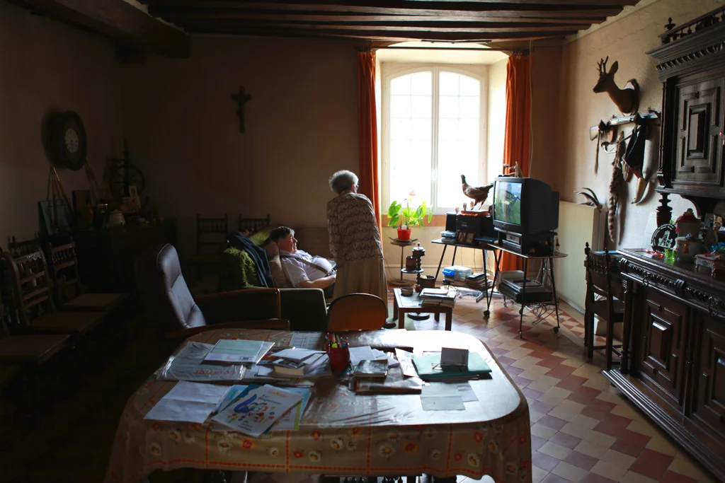 LA PLACE DU PÈRE colour photograph , 24"× 36" , 2009