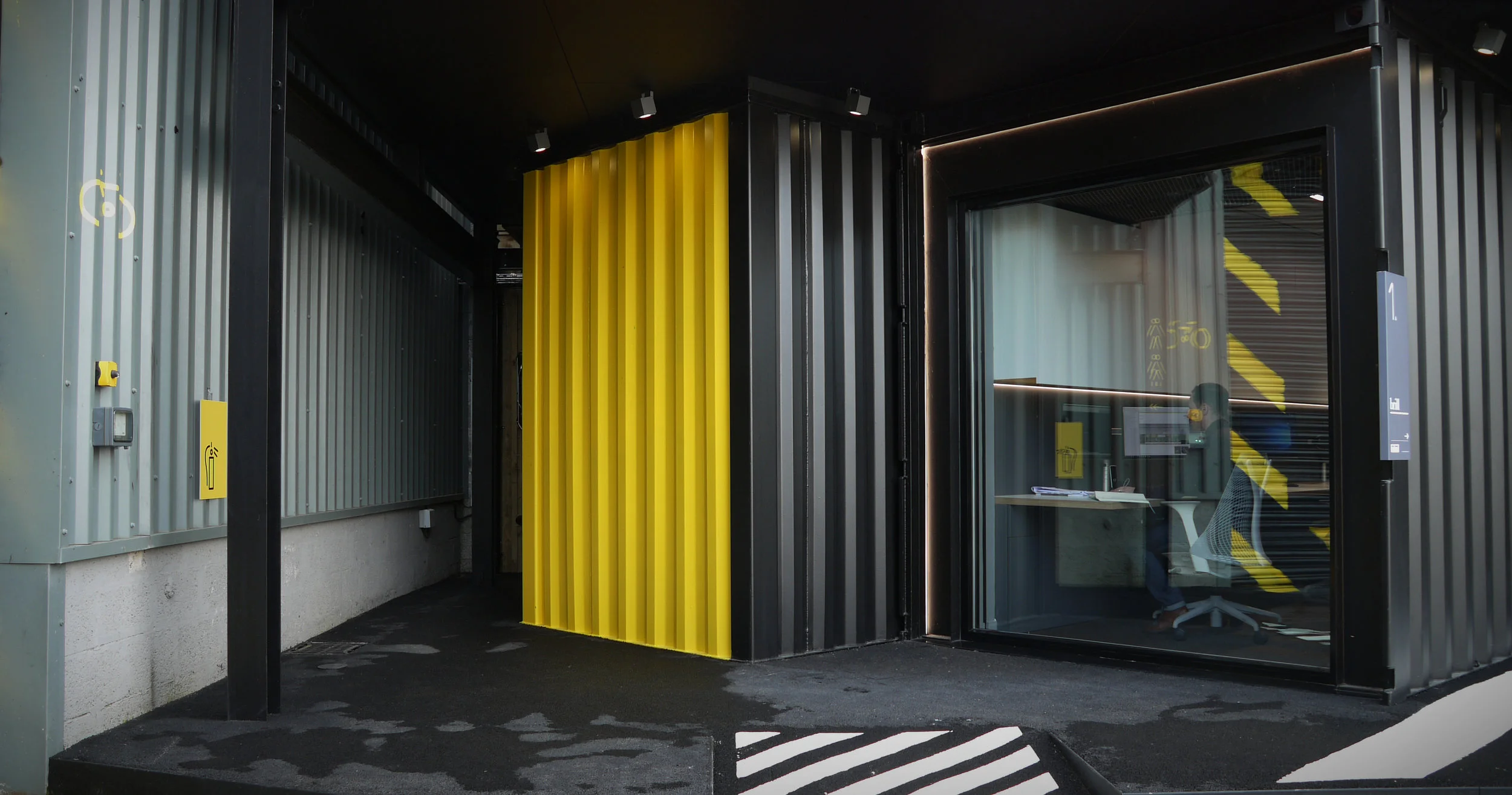 Bebox BRILL FRONT.jpg