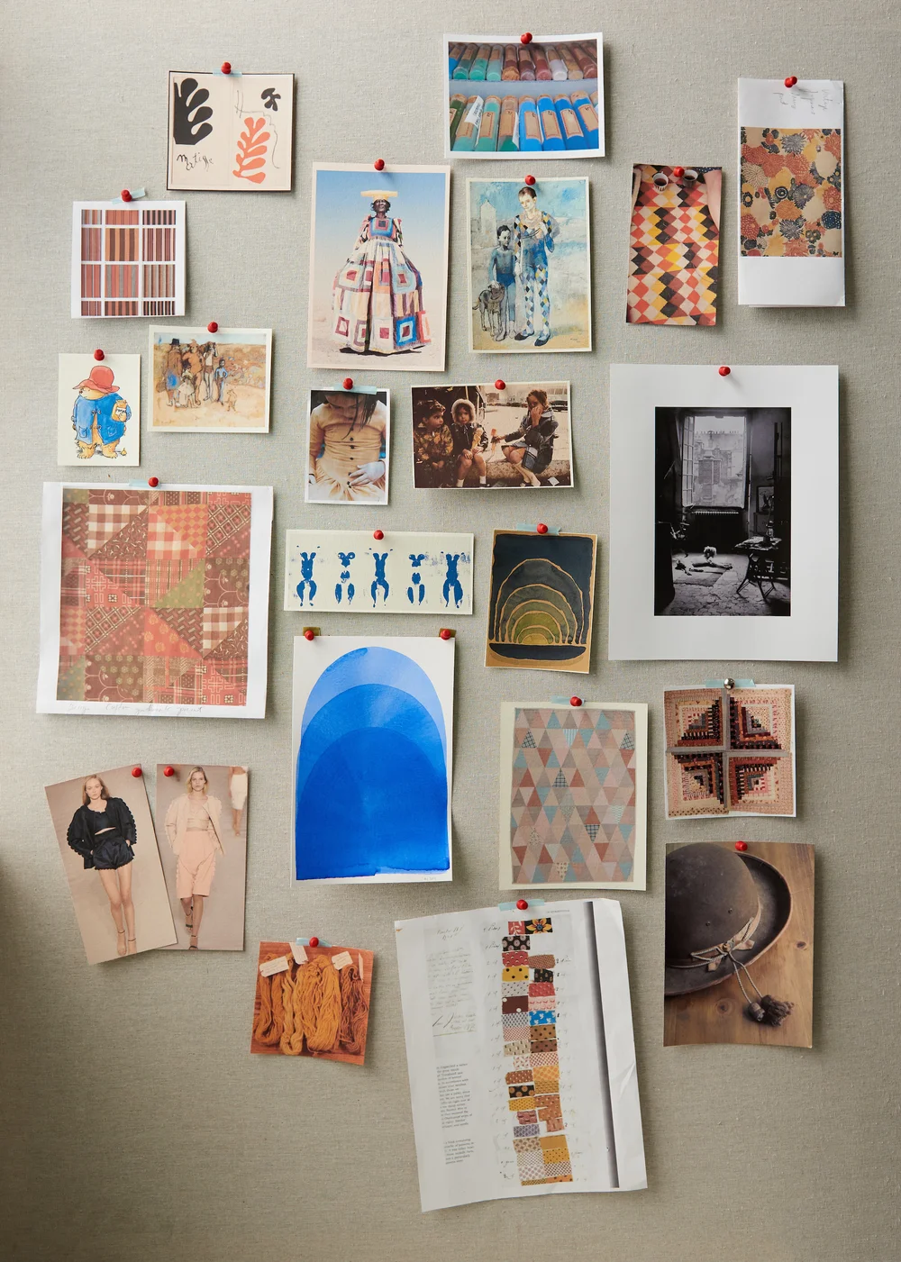 misha-and-puff-pin-board_02-light.jpg