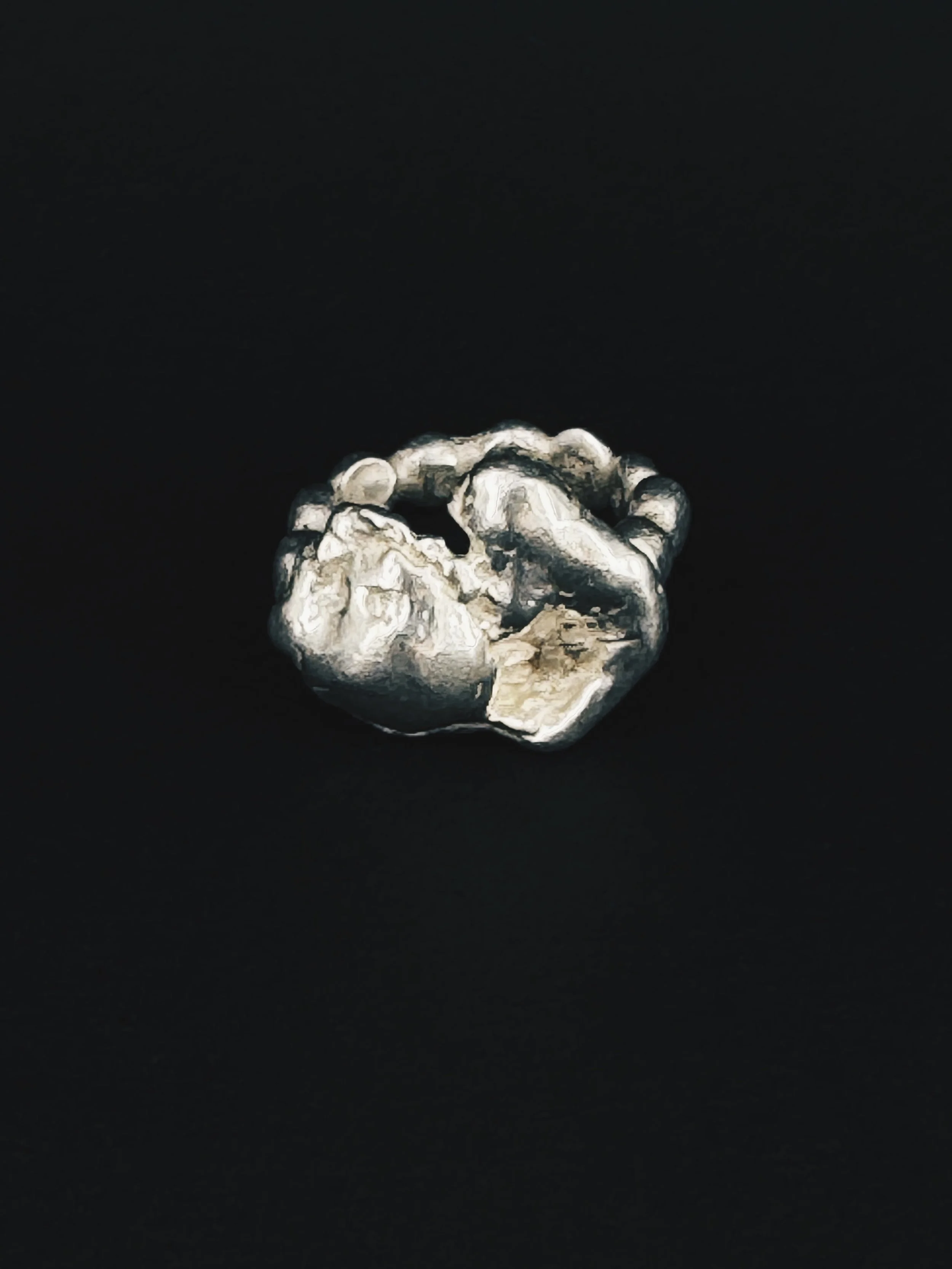 jakhu-studio-moon-drops-04-2.jpg