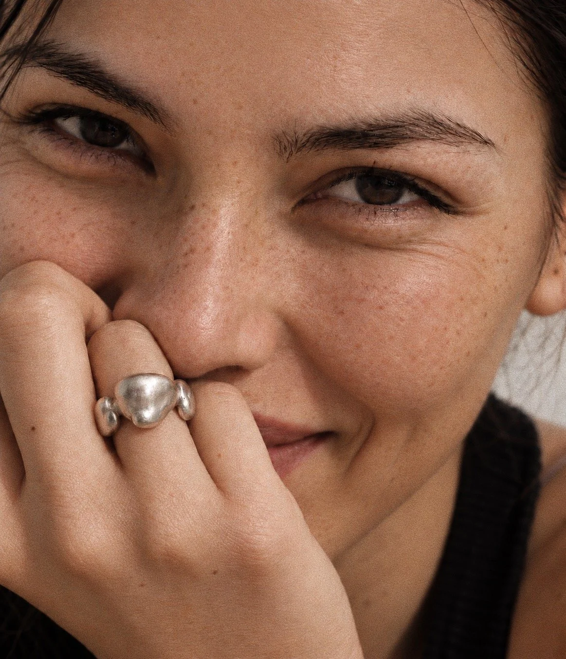 Moon Drops Ring 03