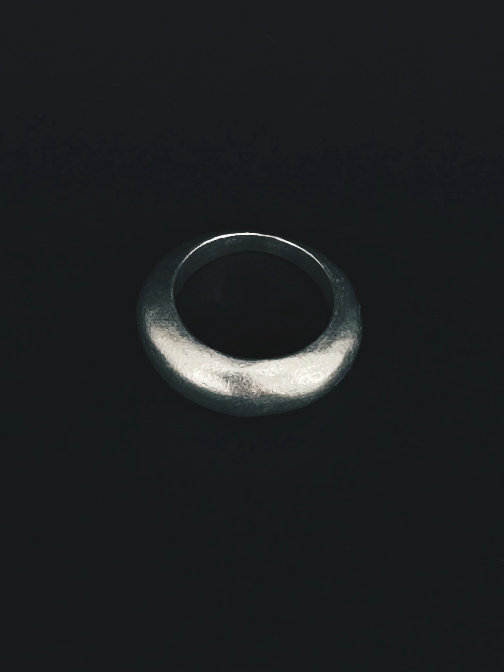 jakhu-studio-unu-ring-1.jpg