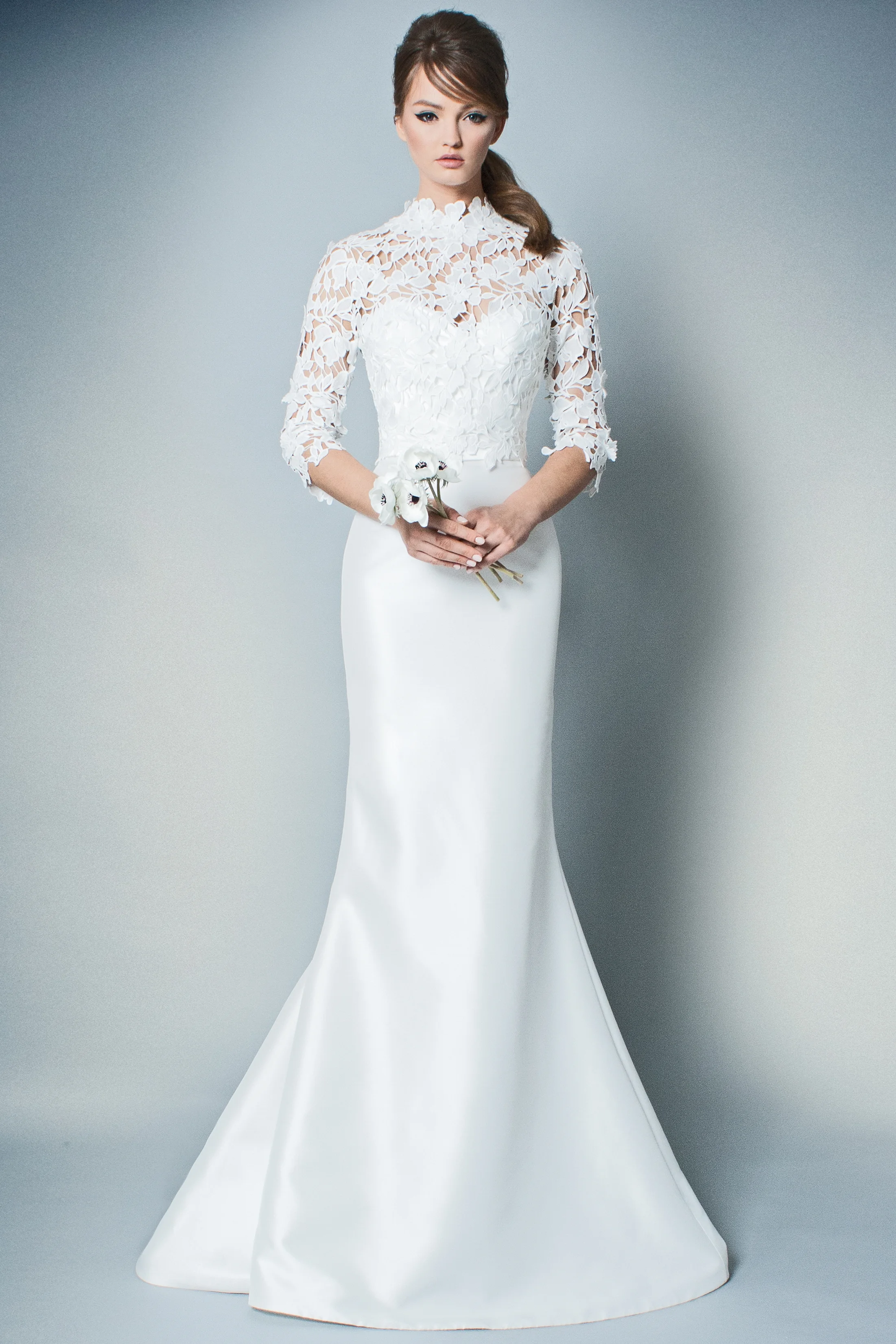 R O M O N A - Tres Parisienne Style R009