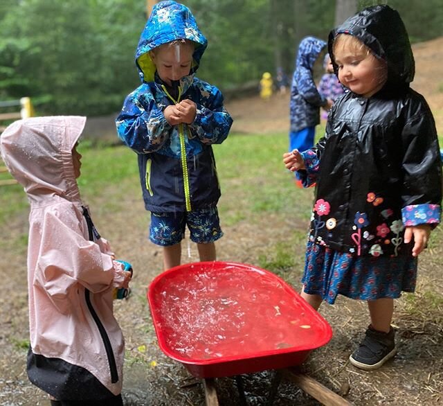 Our first rainy morning of summer at the barn and we had a blast! #muddyhands #splishsplash #outdoorkids #pisgahcollective