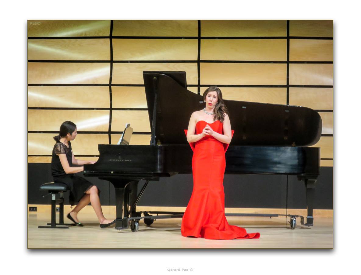 lauraduffypiano.jpg