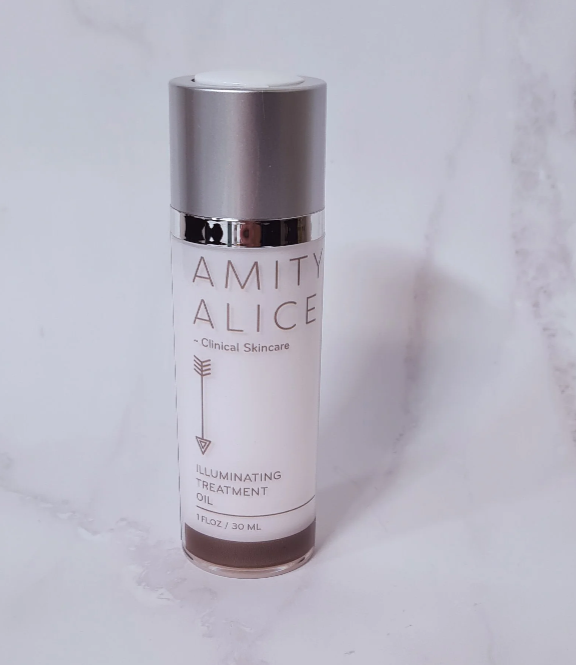 Illuminating Treatment Oil - OLD PACKAGING SALE