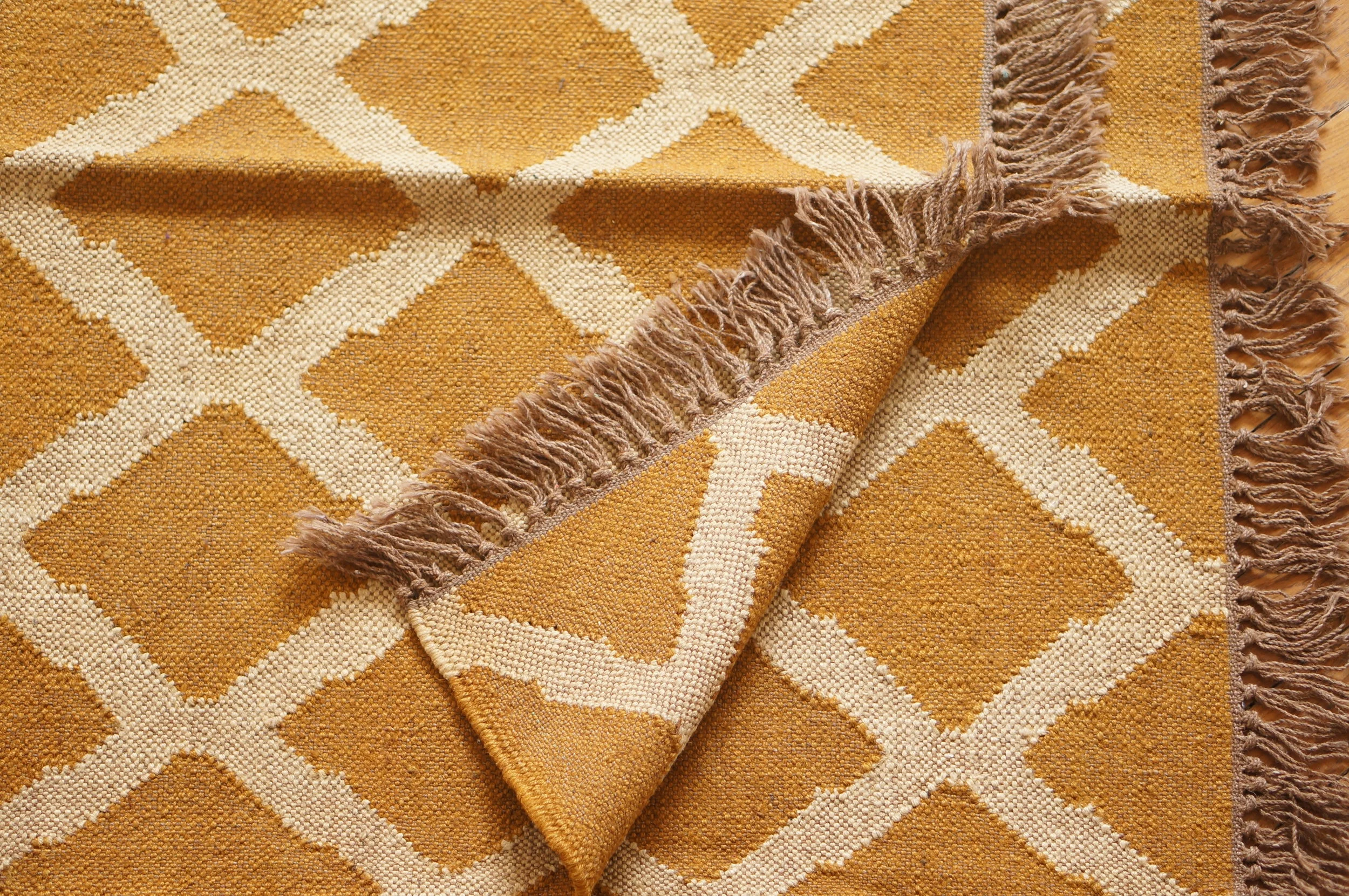 TAPIS LAINE ET JUTE BICOLORE Lilo