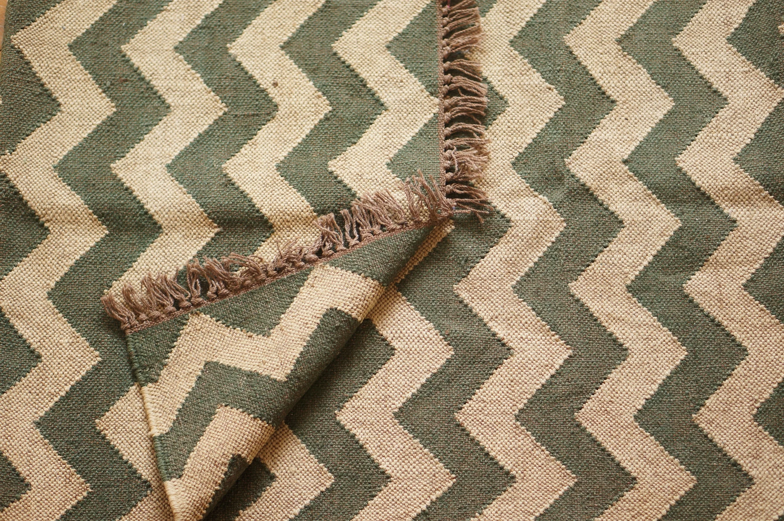 TAPIS LAINE ET JUTE BICOLORE Lilo