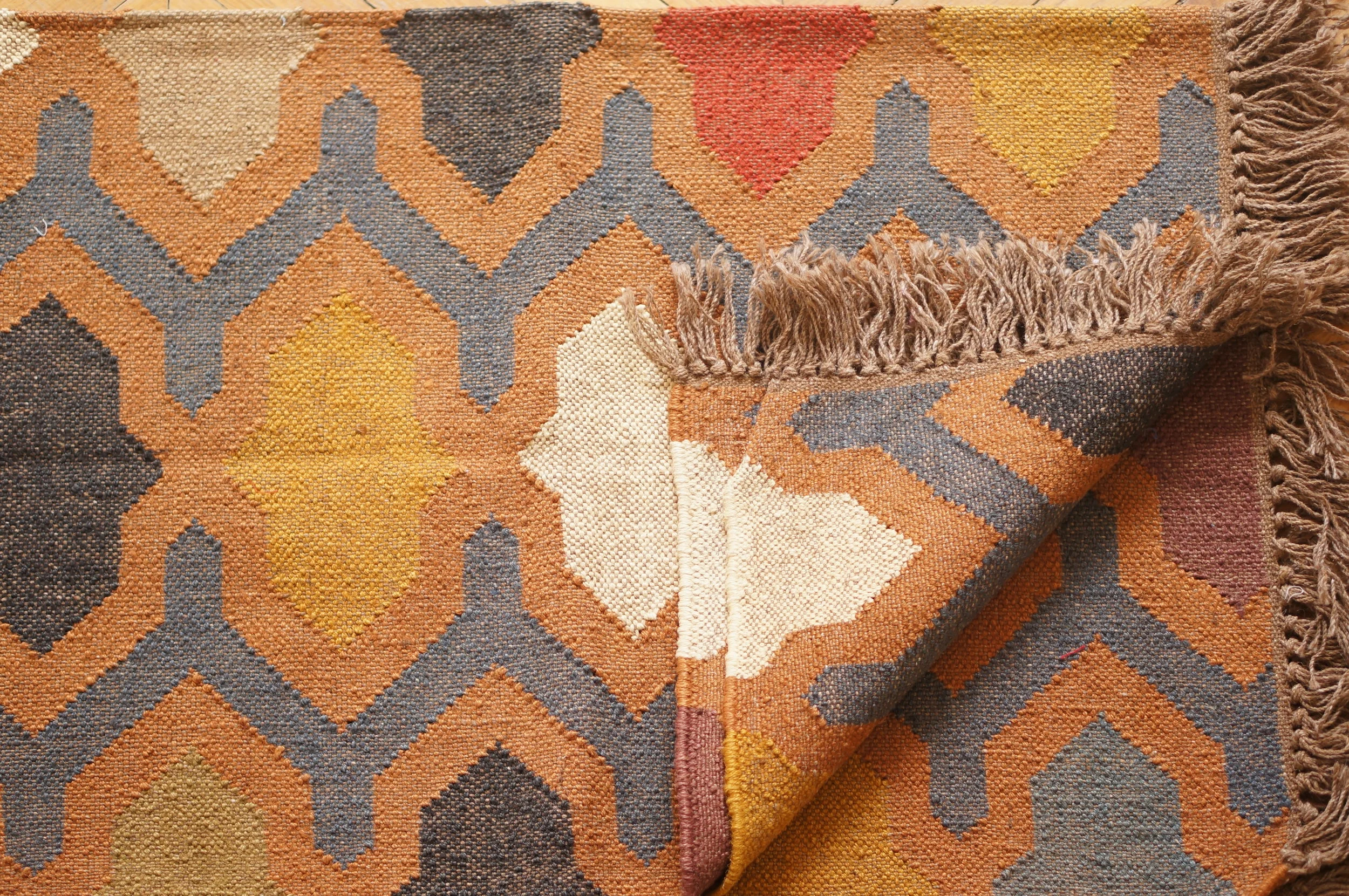 TAPIS LAINE ET JUTE MULTICOLOR ARA