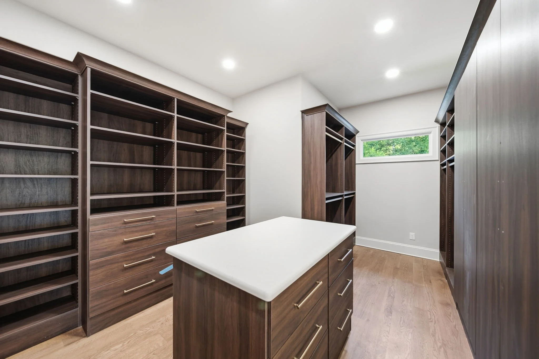 54-web-or-mls-351-windmill-ln.jpg